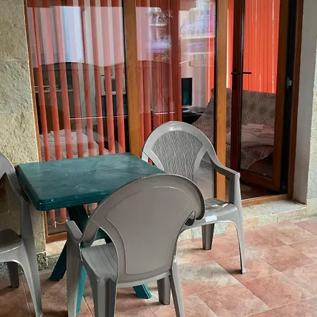 شقة Stamopolu Parter Big بريمورسكو